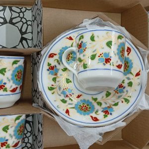 Yaldız Dallı Turkuaz Lotus Desenli Kahve Takımı