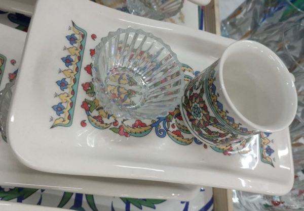 Sarı Kırmızı Mavi Çiçek Desenli Tekli Kahve Sunum Takımı